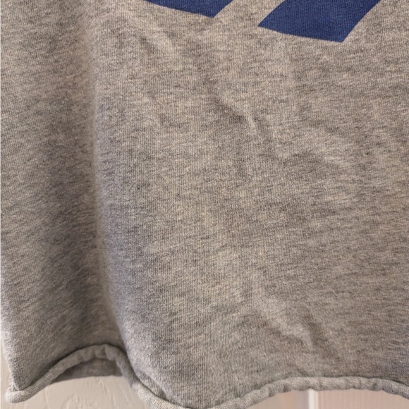 Reebok Cropped T Shirt - Picture 2 of 5